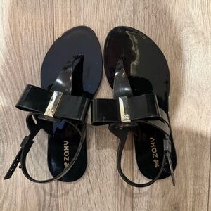 Zaxy Girl’s Black Bow Jelly Sandals Size: US 5 (EUR 35-36)